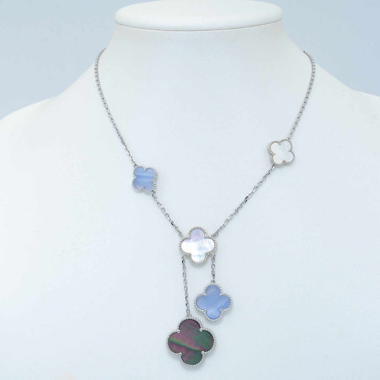 [ORA]CLOVER MOP CHALCEDONY NECKLACE SILVER 6 MOTIF