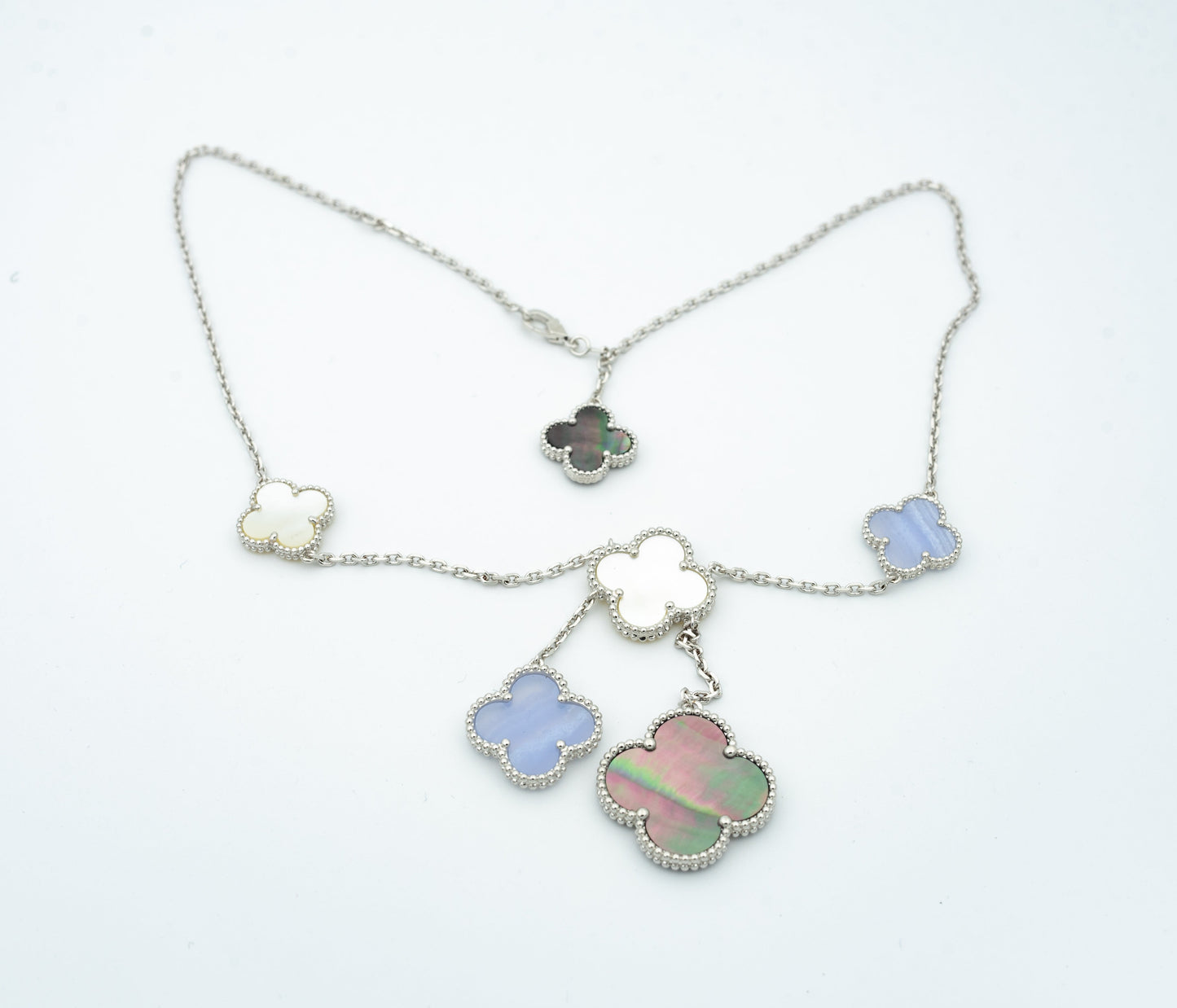 [ORA]CLOVER MOP CHALCEDONY NECKLACE SILVER 6 MOTIF