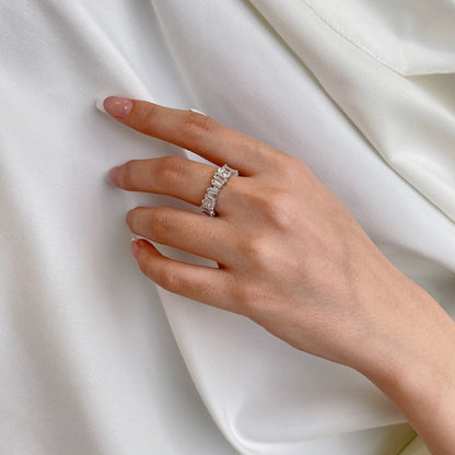 [ORA ]Delicate Multi Shape Tennis Ring