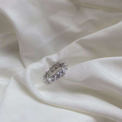 [ORA ]Elegant Princess Cut Tennis Ring