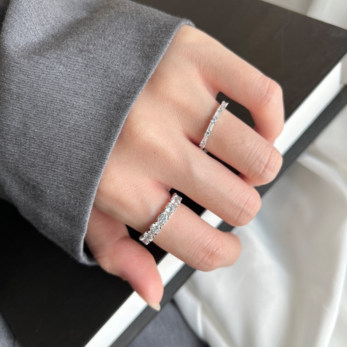 [ORA ]Eternity Round Cut Tennis Ring