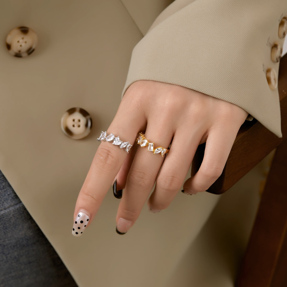 [ORA ]Delicate Multi Cut Ring
