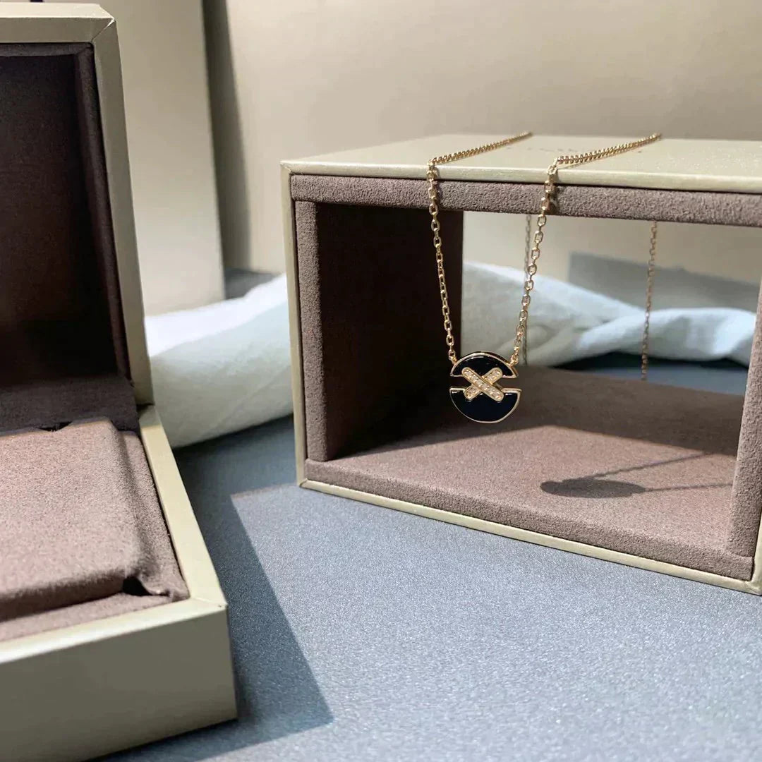 [ORA]JEUX DE ROSE GOLD DIAMOND NECKLACE