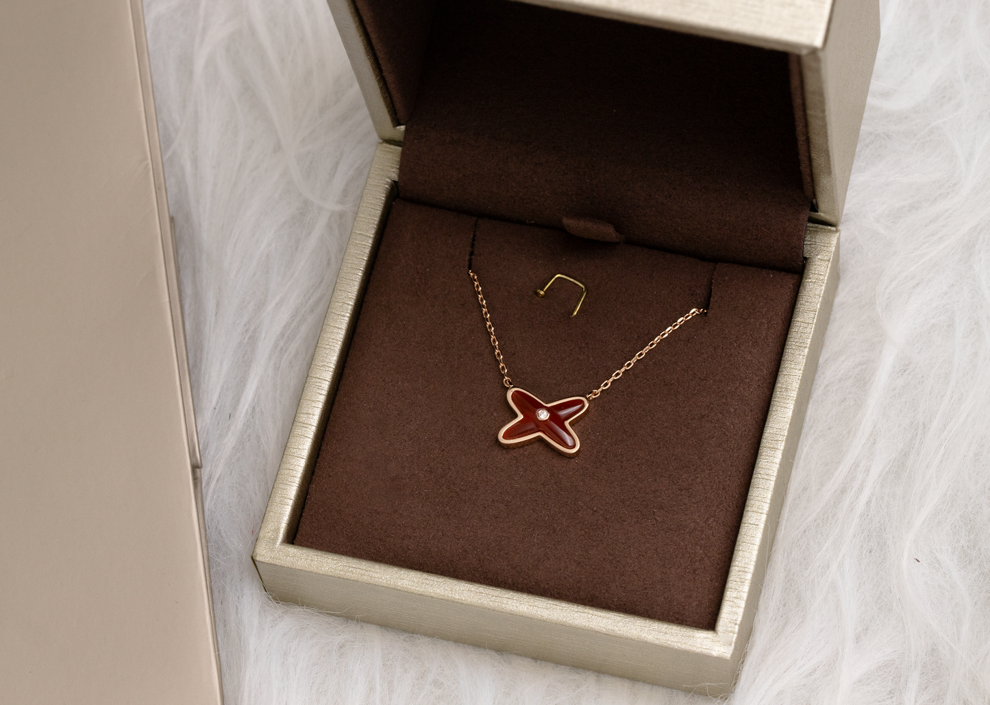 [ORA]JEUX DE NECKLACE 1 DIAMOND