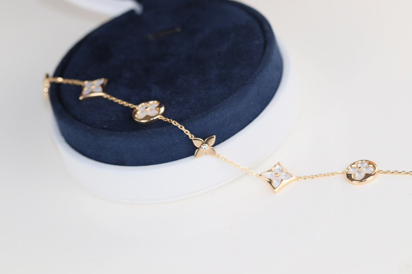 [ORA]LEAF CLOVER BRACELET