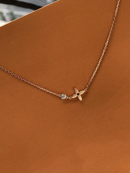 [ORA]BLOSSOM PENDANT PINK GOLD AND DIAMOND