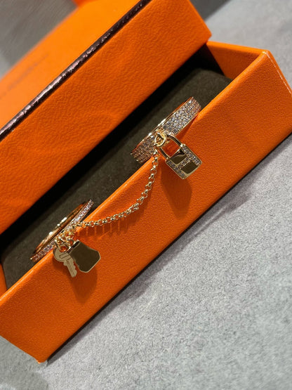 [ORA]HM KELLY CLOCHETTE DOUBLE RING IN  WITH DIAMONDS