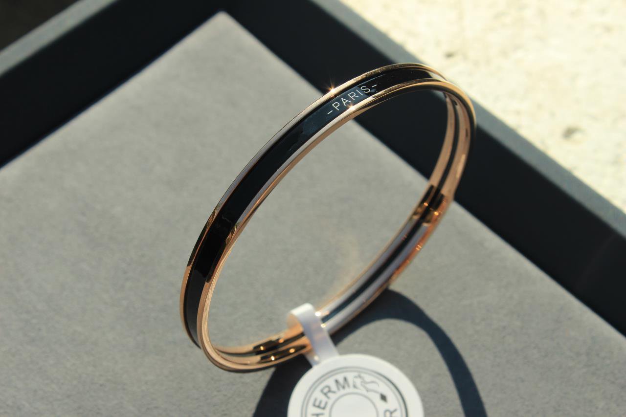[ORA]HM UNI BANGLE BAG