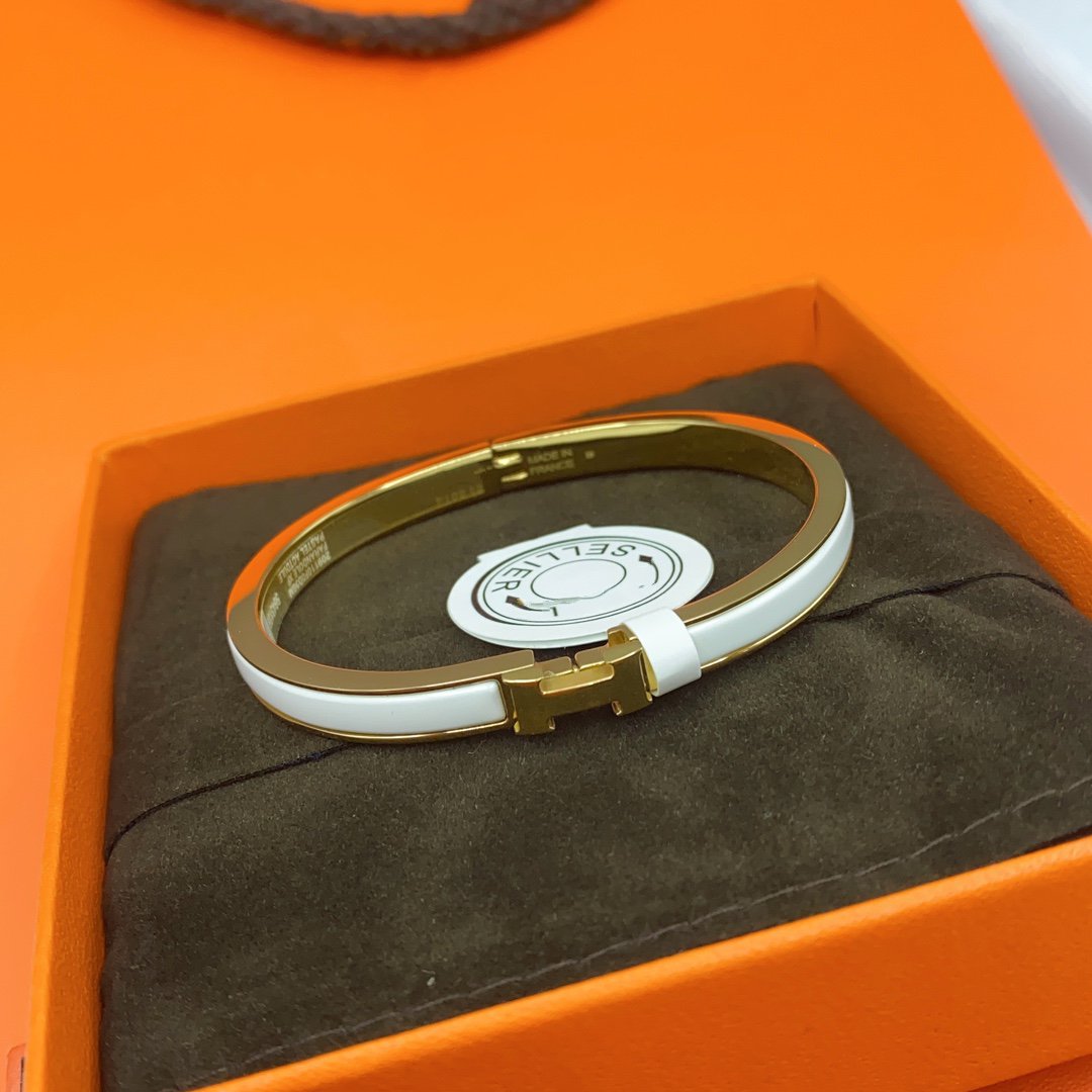 [ORA]CLASSIC HM CLIC WHITE 8MM ENAMEL BRACELET