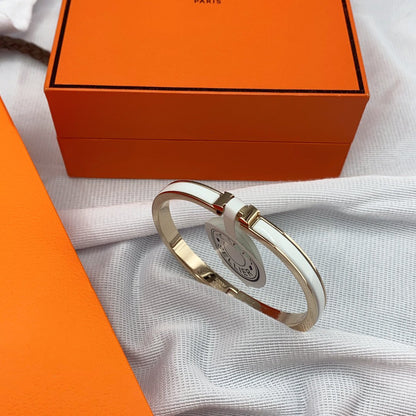 [ORA]CLASSIC HM CLIC WHITE 8MM ENAMEL BRACELET