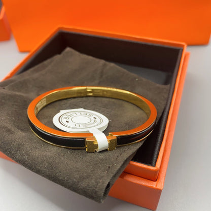[ORA]CLASSIC HM CLIC BLACK 8MM ENAMEL BRACELET