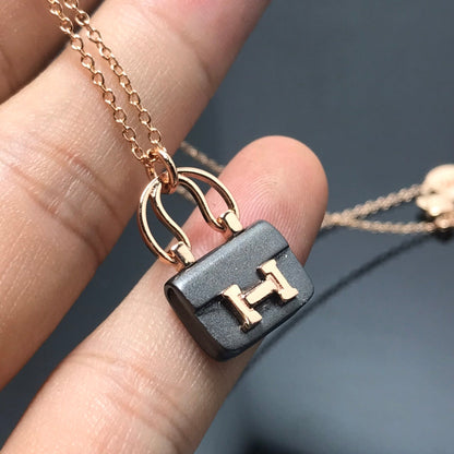 [ORA]WOMEN'S HM AMULETTES CONSTANCE PENDANT NECKLACE