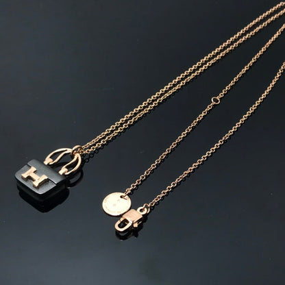 [ORA]WOMEN'S HM AMULETTES CONSTANCE PENDANT NECKLACE