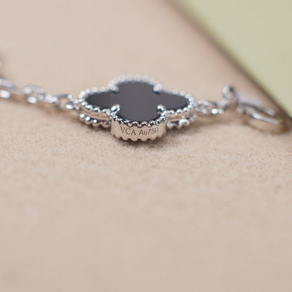 [ORA] CLOVER 5 MOTIF ONYXS BRACELET COLLECTION