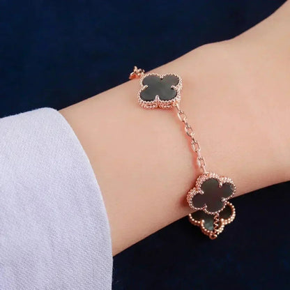 [ORA] CLOVER 5 MOTIF GRAY MOP BRACELET COLLECTION