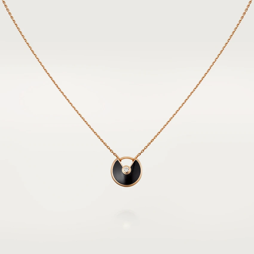 [ORA]AMULETTE ROSE GOLD ONYX NECKLACE