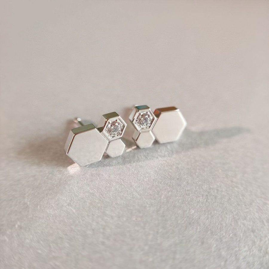 [ORA]BEE LOVE SILVER DIAMOND EARRINGS