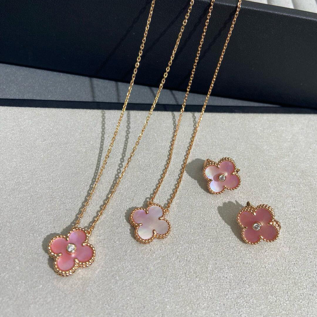 [ORA]CLOVER 15MM DIAMOND PINK MOP NECKLACE
