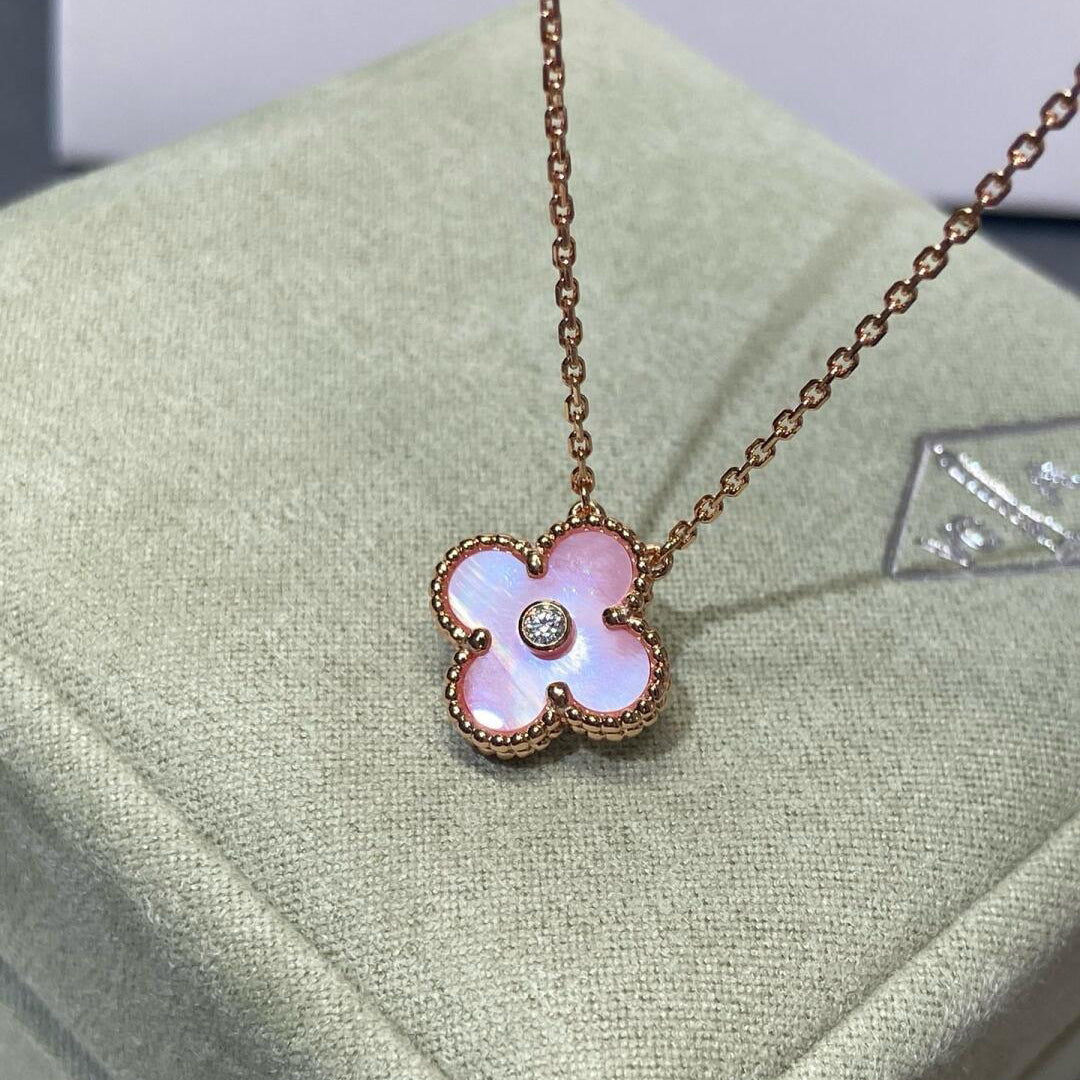 [ORA]CLOVER 15MM DIAMOND PINK MOP NECKLACE