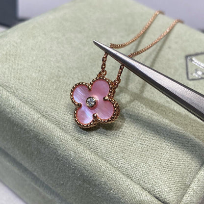 [ORA]CLOVER 15MM DIAMOND PINK MOP NECKLACE