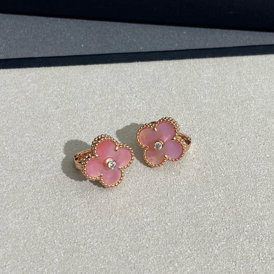 [ORA]CLOVER MEDIUM 1 DIAMOND PINK EARRINGS