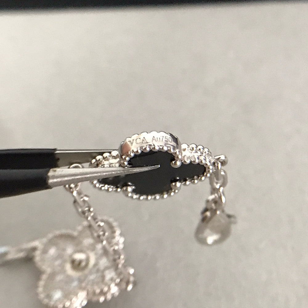 [ORA] CLOVER 5 MOTIF ONYXS BRACELET COLLECTION