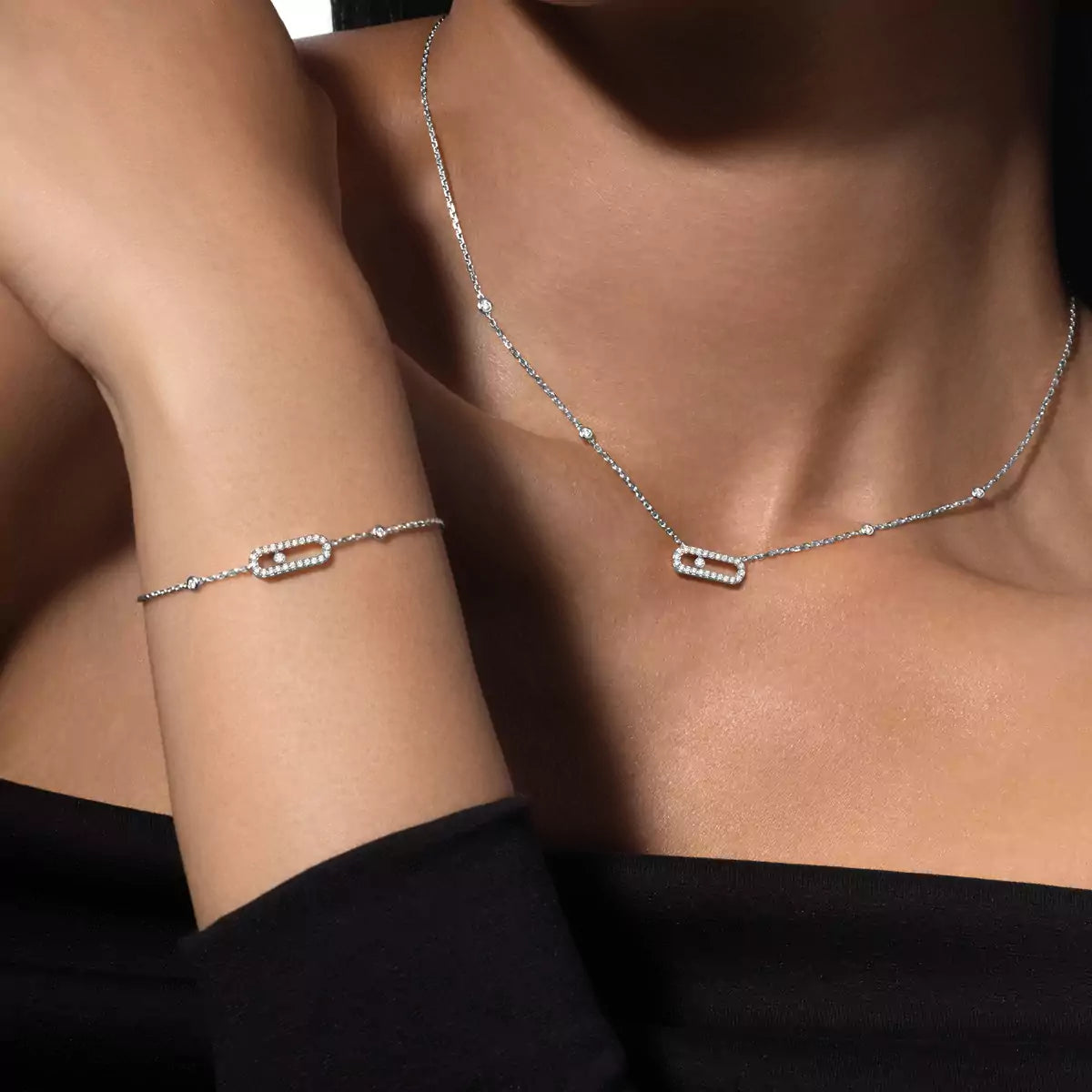 [ORA]Diamond Necklace Move Uno