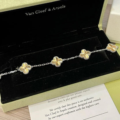 [ORA] CLOVER 5 MOTIF LASER BRACELET COLLECTION