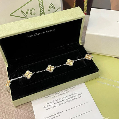 [ORA] CLOVER 5 MOTIF LASER BRACELET COLLECTION