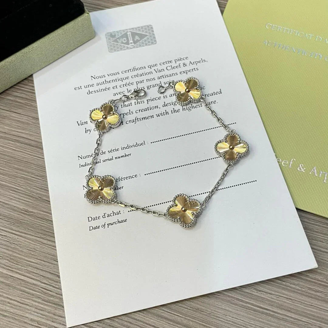 [ORA] CLOVER 5 MOTIF LASER BRACELET COLLECTION
