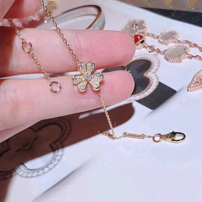 [ORA]FRIVOLE GOLD FLOWER DIAMOND BRACELET