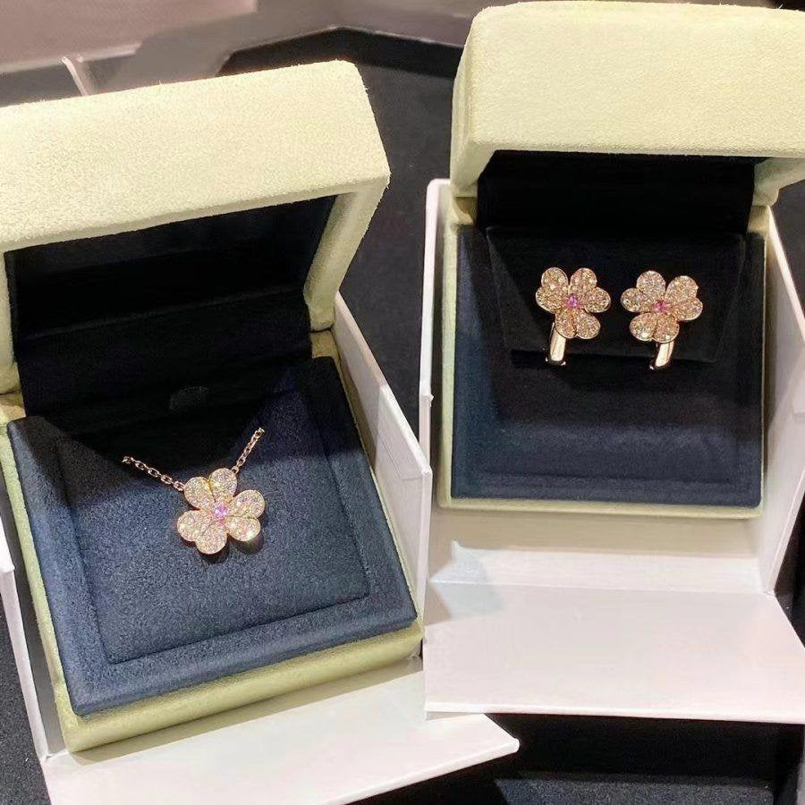 [ORA]FRIVOLE PINK GOLD FLOWER DIAMOND EARRINGS