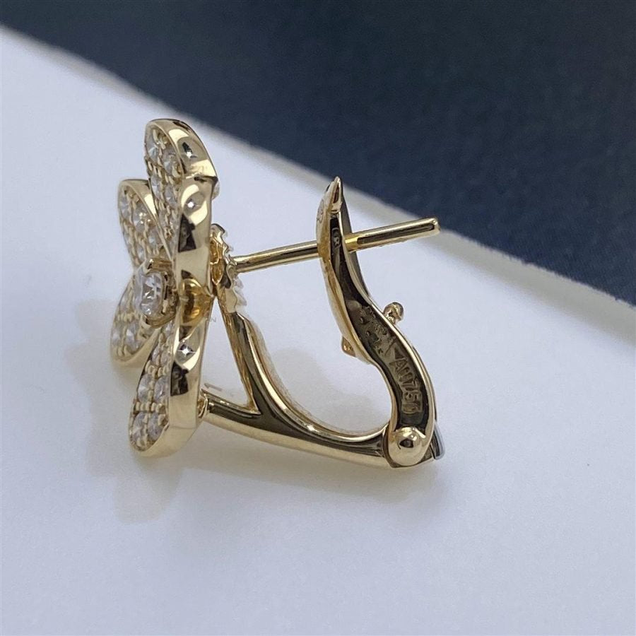 [ORA]FRIVOLE GOLD FLOWER DIAMOND EARRINGS