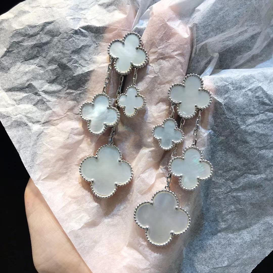 [ORA]CLOVER EARRINGS WHITE MOP 4 MOTIFS SILVER