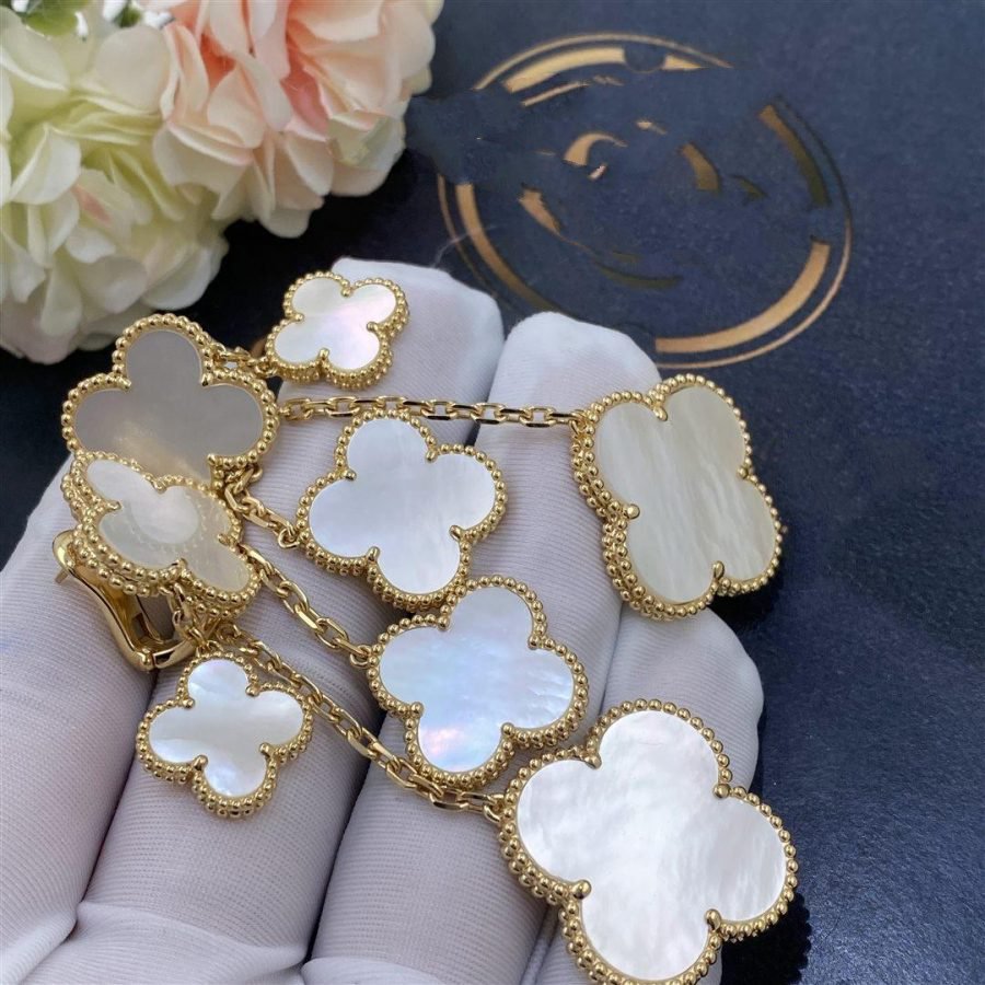 [ORA]CLOVER EARRINGS WHITE MOP 4 MOTIFS GOLD