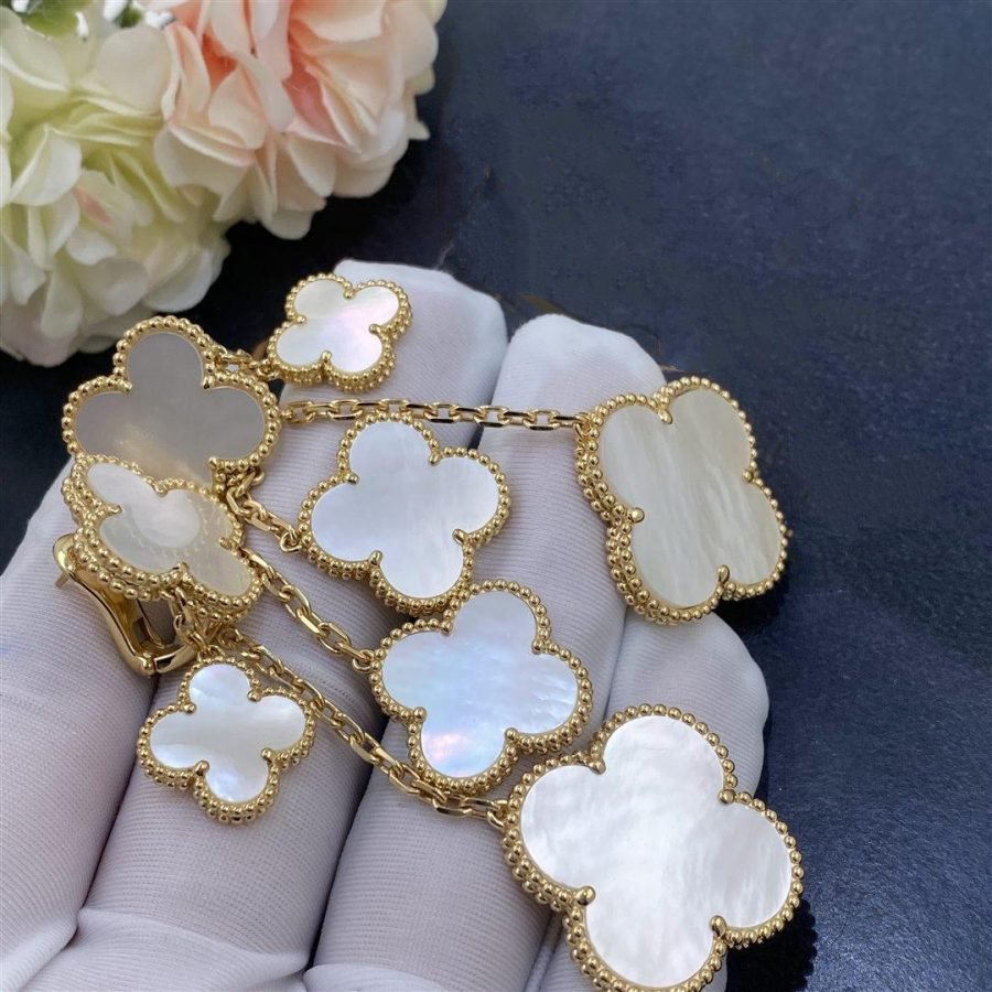 [ORA]CLOVER EARRINGS WHITE MOP 4 MOTIFS GOLD