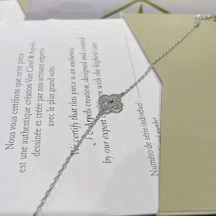 [ORA]CLOVER  SINGLE FLOWER BRACELET SILVER
