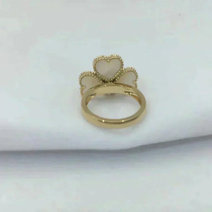[ORA]SWEET CLOVER WHITE MOP RING