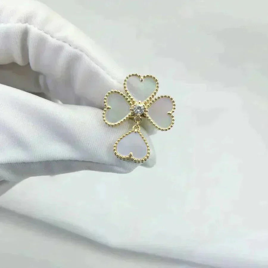 [ORA]SWEET CLOVER WHITE MOP RING