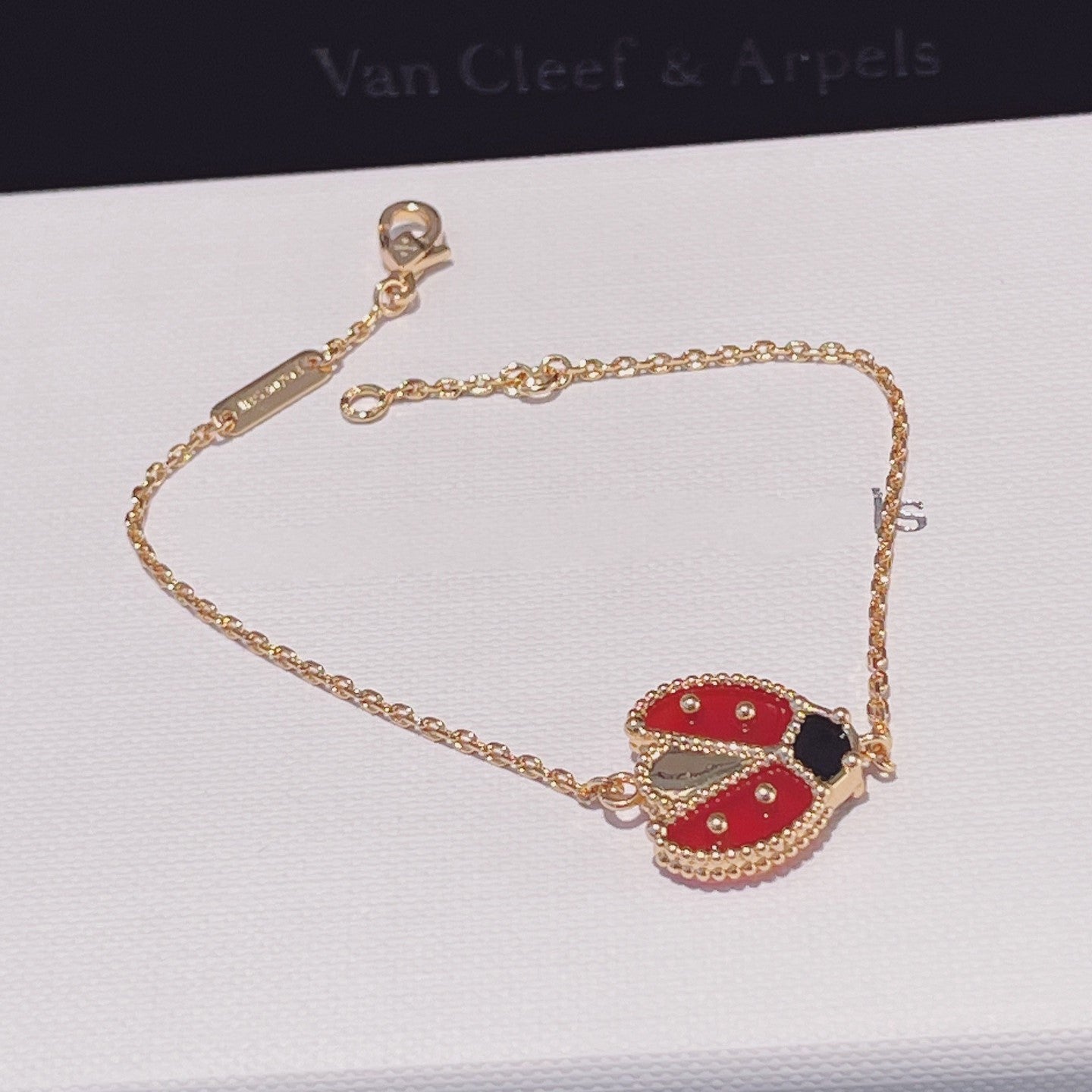 [ORA]LUCKY SPRING 1 MOTIF PINK GOLD BRACELET