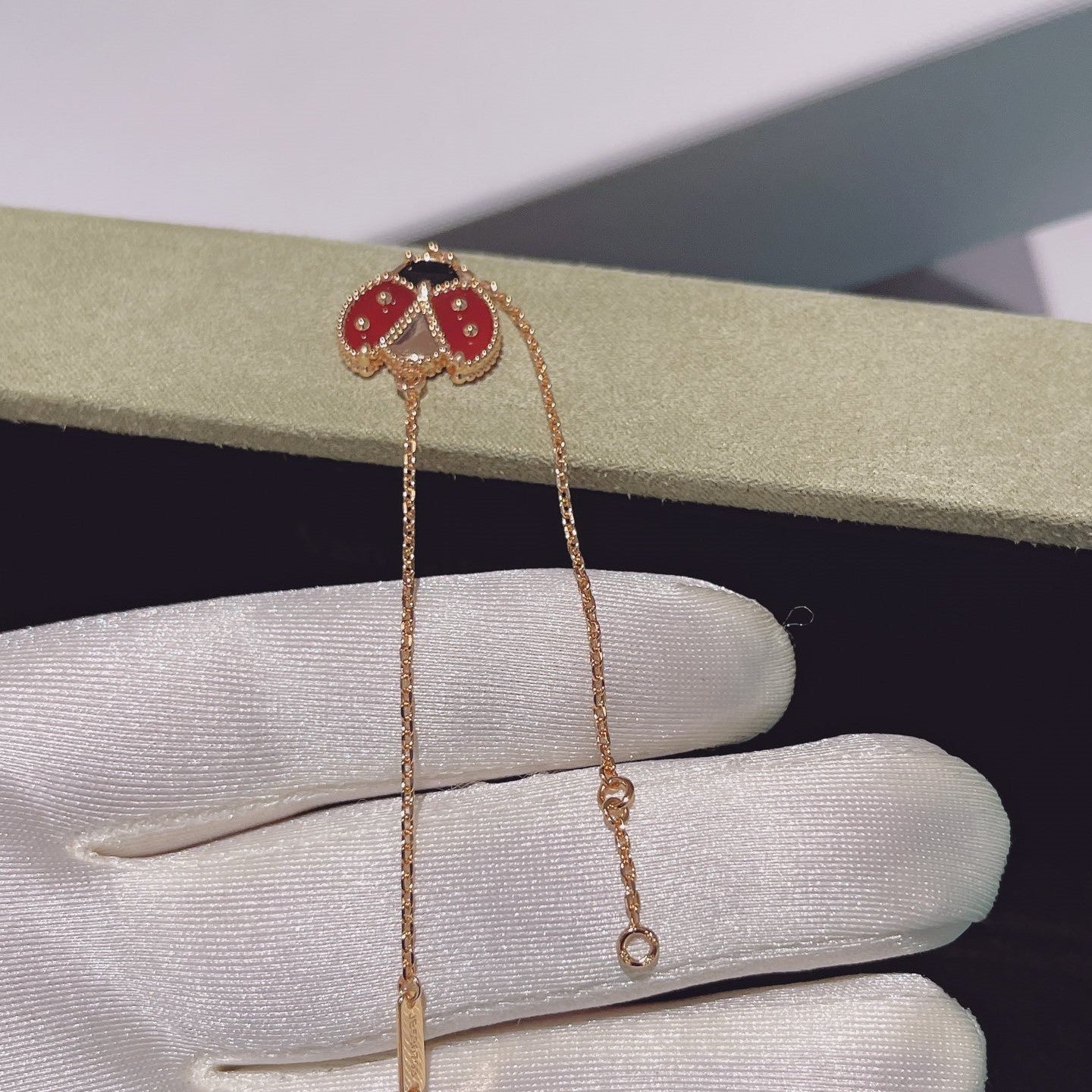 [ORA]LUCKY SPRING 1 MOTIF PINK GOLD BRACELET