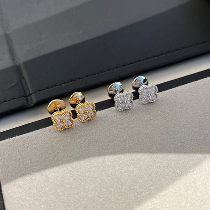 [ORA]CLOVER MINI DIAMOND STUD EARRINGS